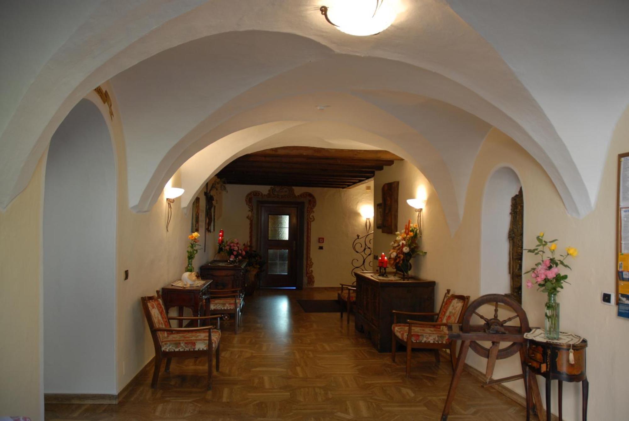 Hotel B&B Gasthof Zur Linde Rio di Pusteria Exterior photo